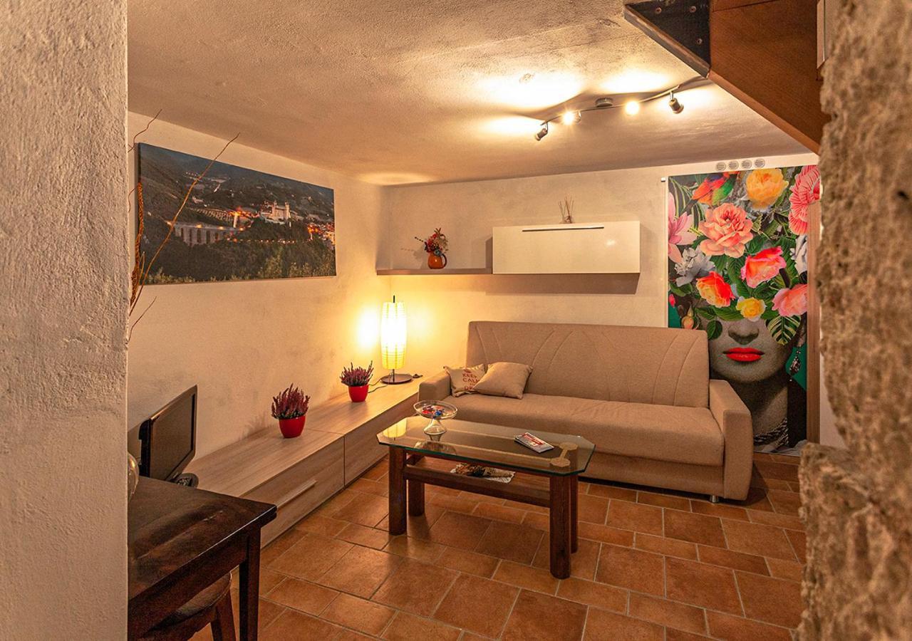 Casa In Zona Strategica Leilighet Spoleto Eksteriør bilde